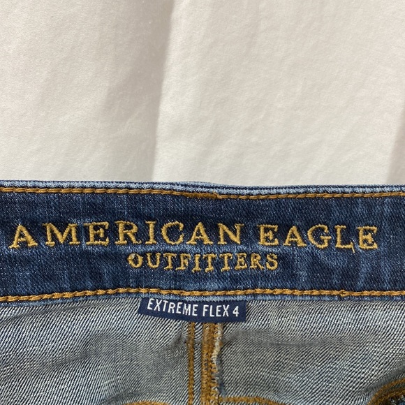 Men’s American Eagle extreme flex 4 slim dark wash jeans. Size 28 x 30 - Picture 3 of 5